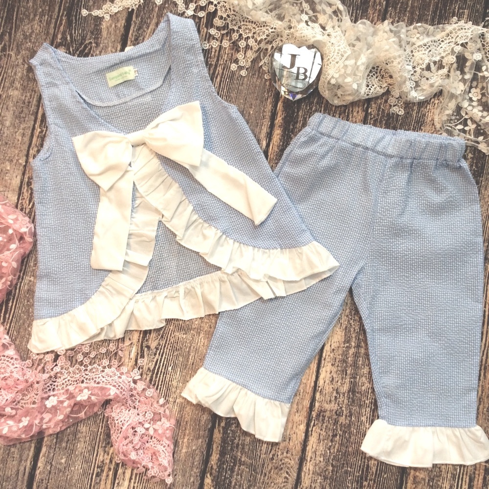 Boutique Girls Seersucker & Ruffle Outfit